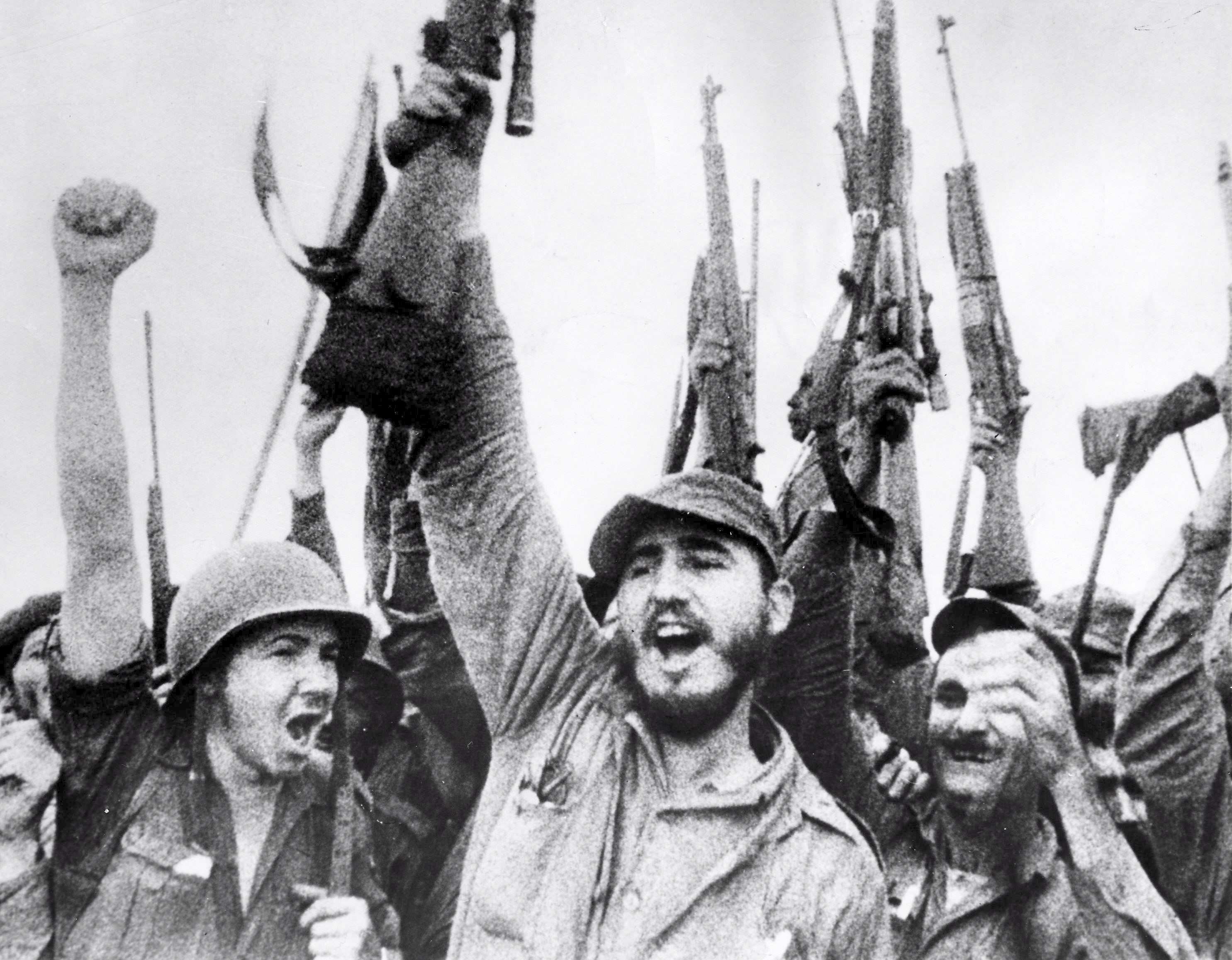 epa01260186 (FILES) File photo dated 08 January 1959 of Fidel Castro (C) as he celebrates the victory of Cuban Revolutionary Movement over Fulgencio Batista's regime. Cuban President, Fidel Castro, announced on 19 February 2008 he renounced his presidency and military leadership of Cuba. European Commission has reiterated on Tuesday its offer of 'striking up a constructive political dialogue which is aimed at the Cuba's democratization. EPA/- EDITORIAL USE ONLY
